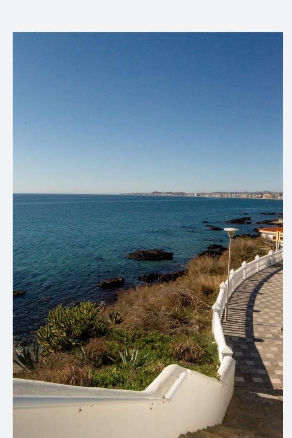Espectacular apartamento en primera línea de playa Benalmádena Exterior foto